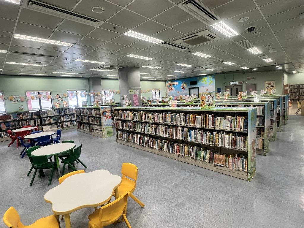 Ngau Tau Kok Public Library ( District Library )3